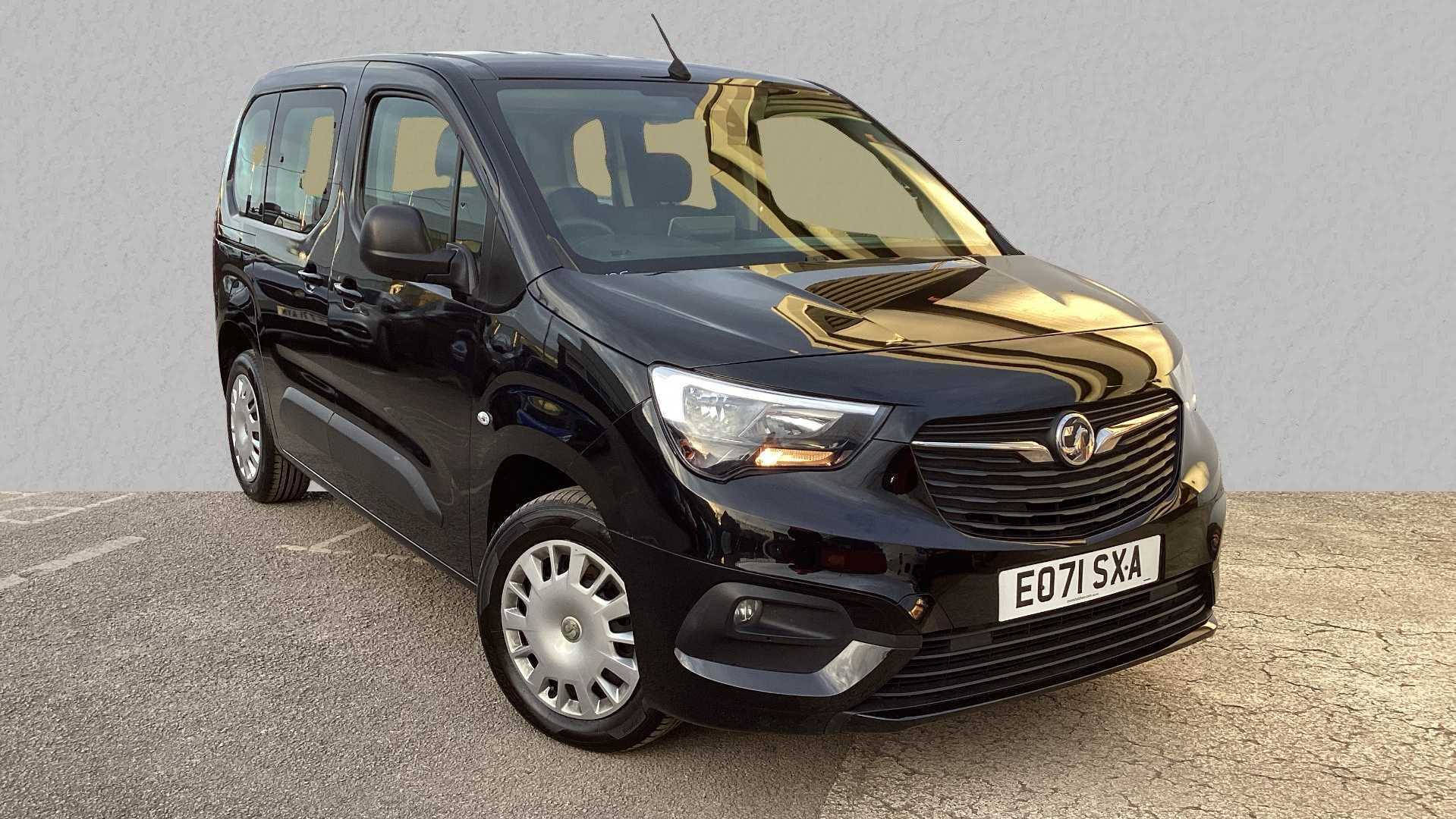 Main listing image - Vauxhall Combo Life