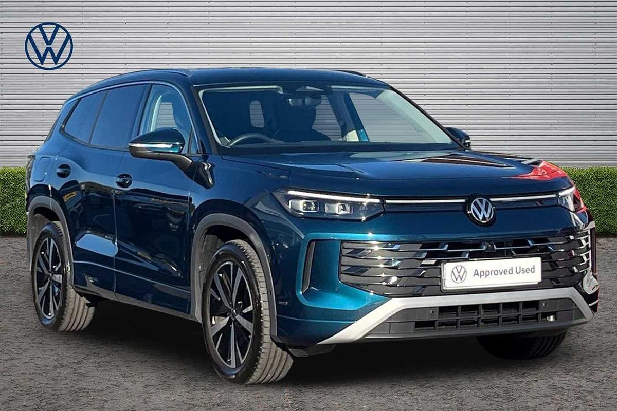 Main listing image - Volkswagen Tayron