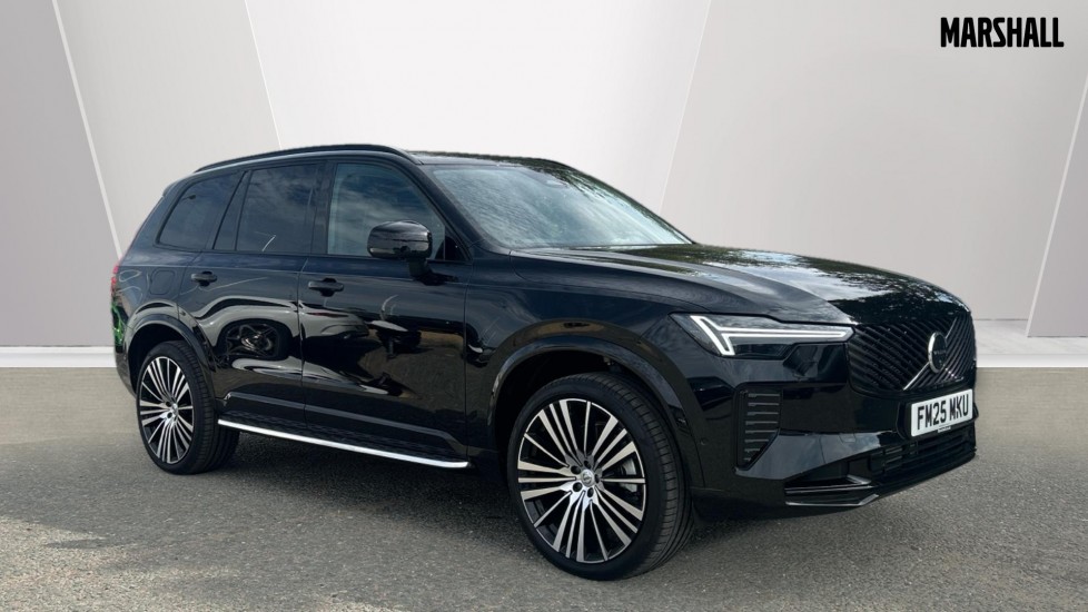 Main listing image - Volvo XC90