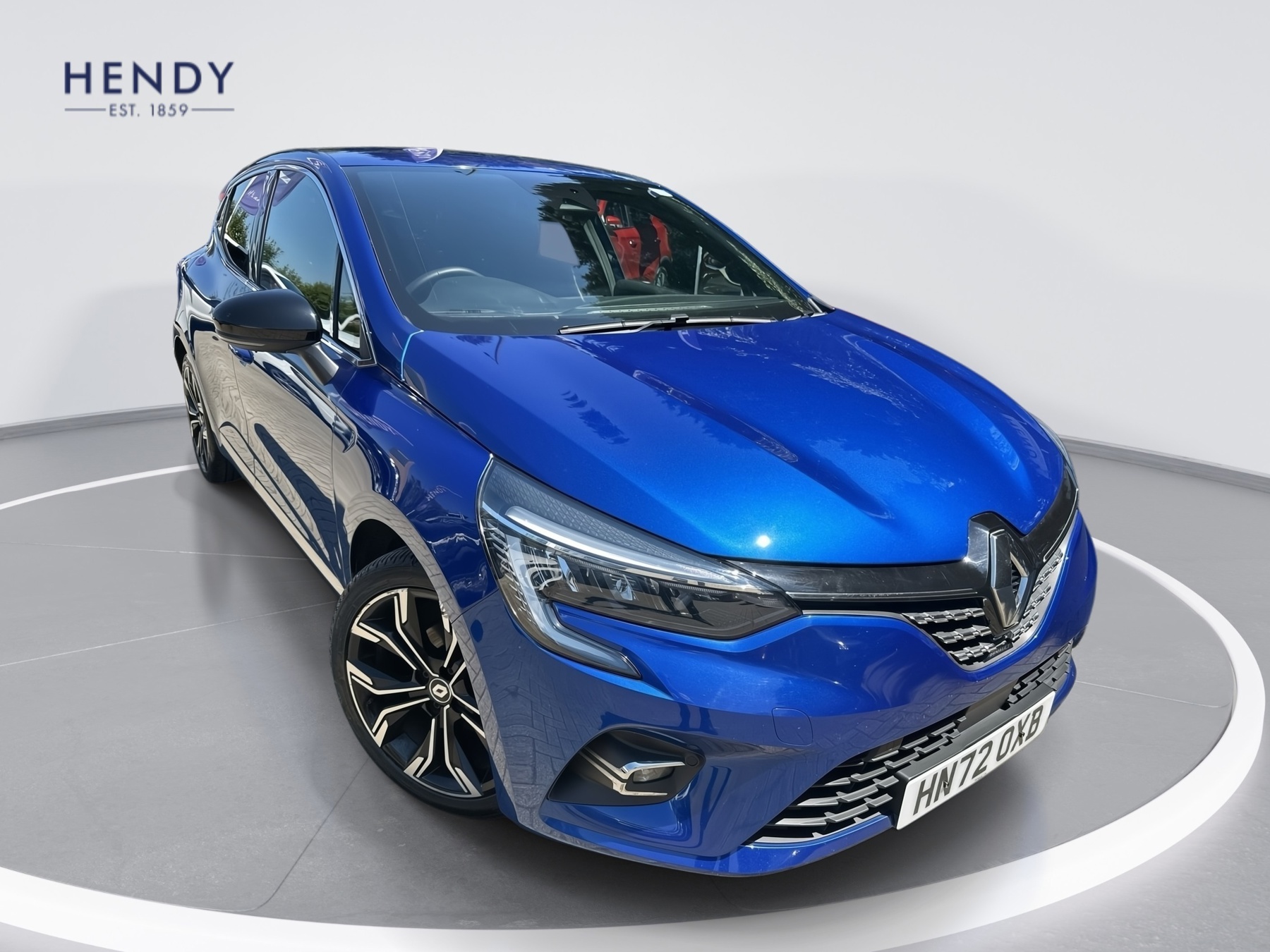 Main listing image - Renault Clio