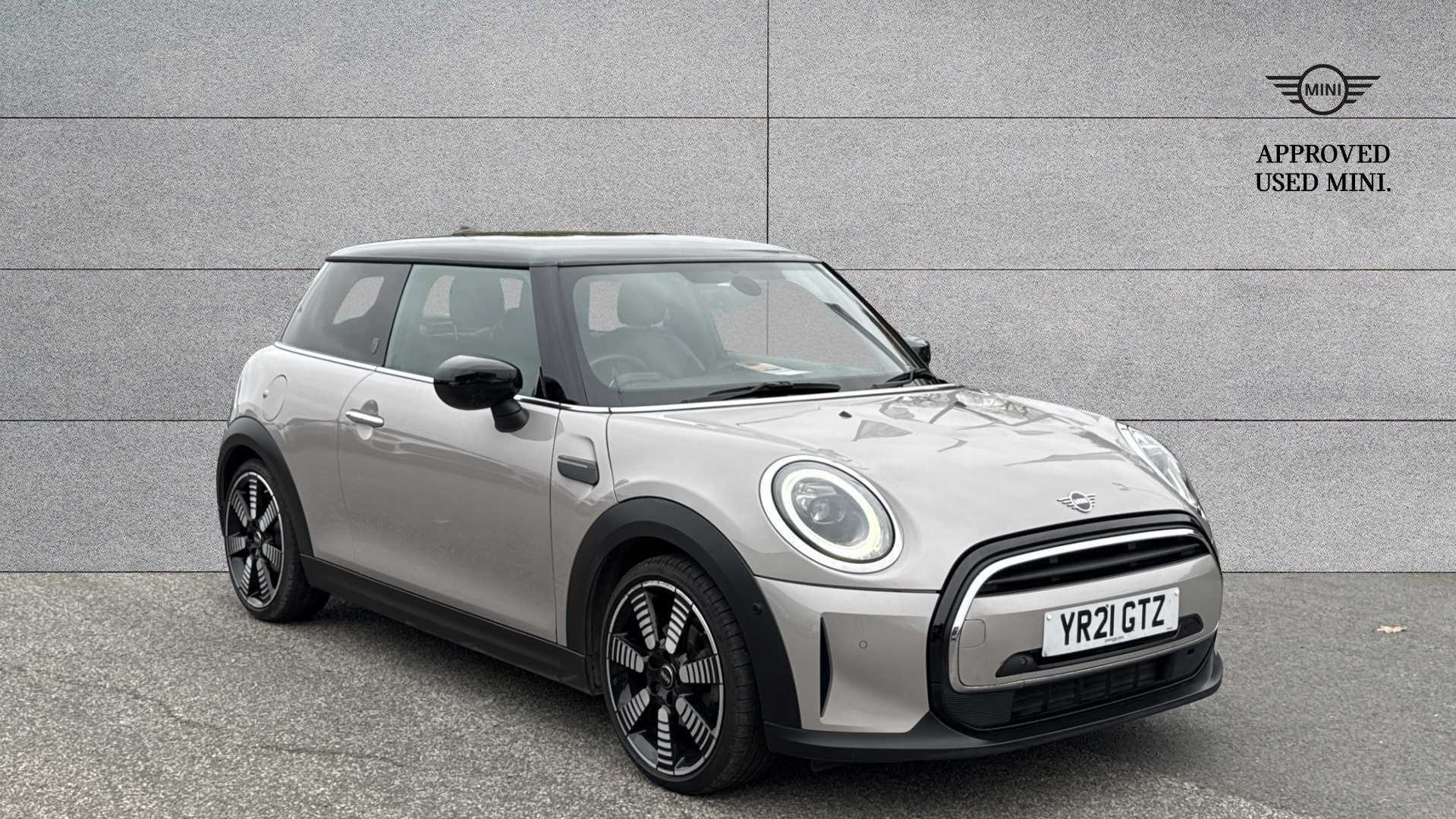 Main listing image - MINI Hatchback