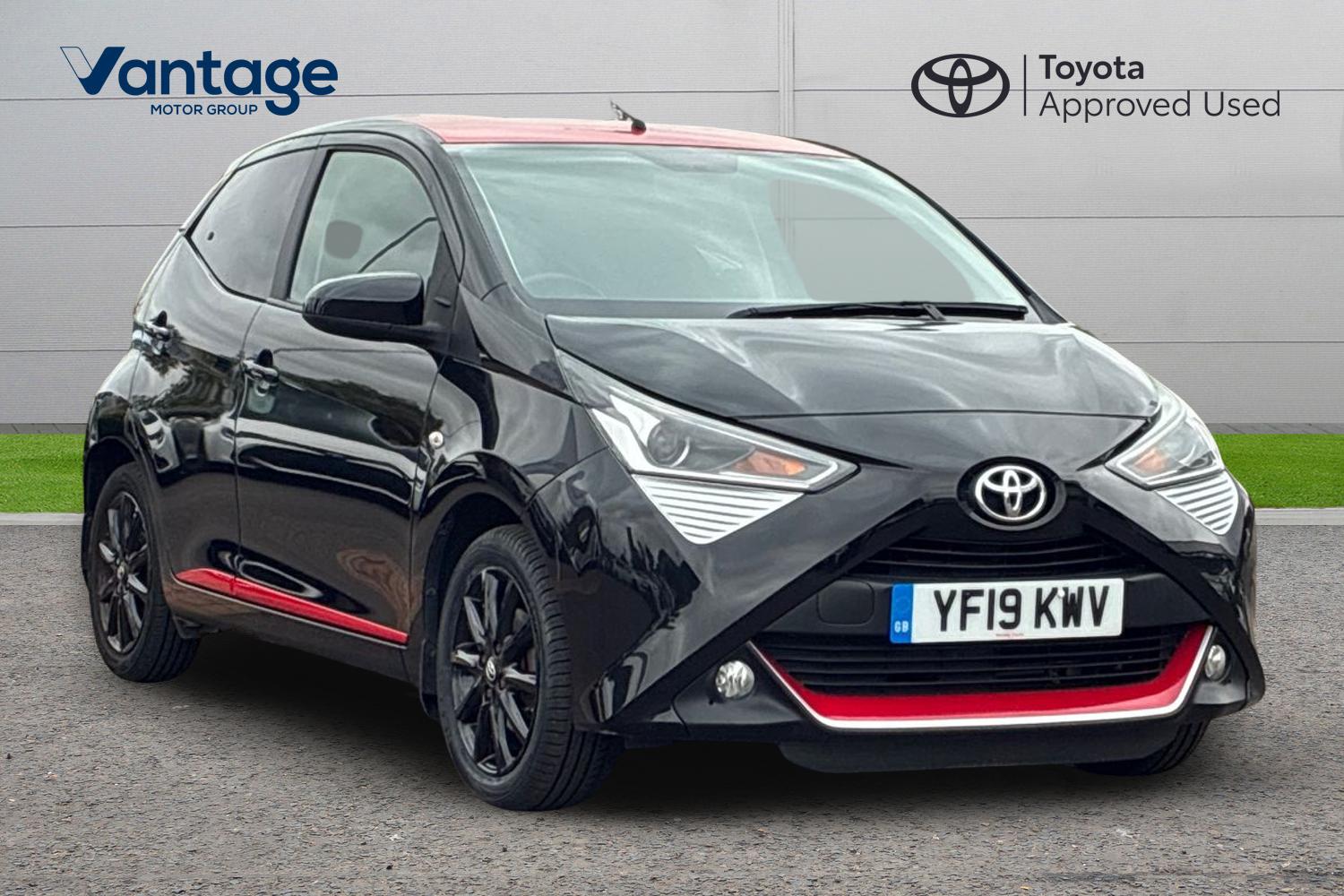Main listing image - Toyota Aygo