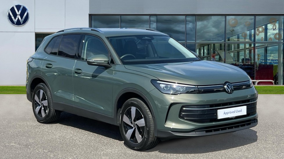 Main listing image - Volkswagen Tiguan