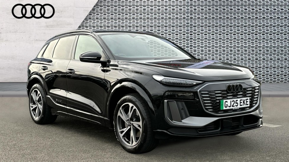 Main listing image - Audi Q6 e-tron