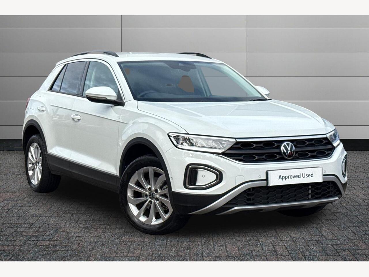 Main listing image - Volkswagen T-Roc
