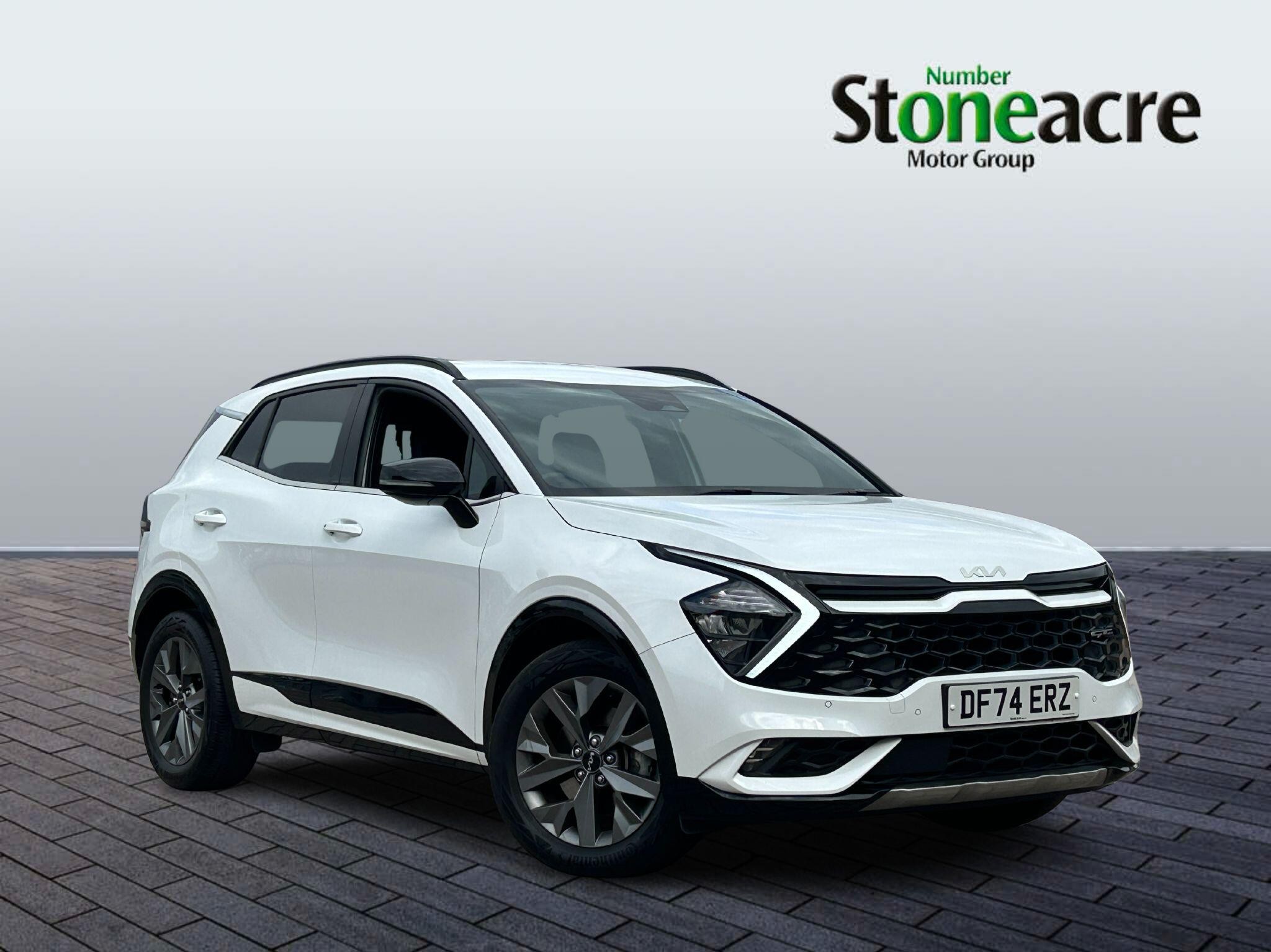 Main listing image - Kia Sportage