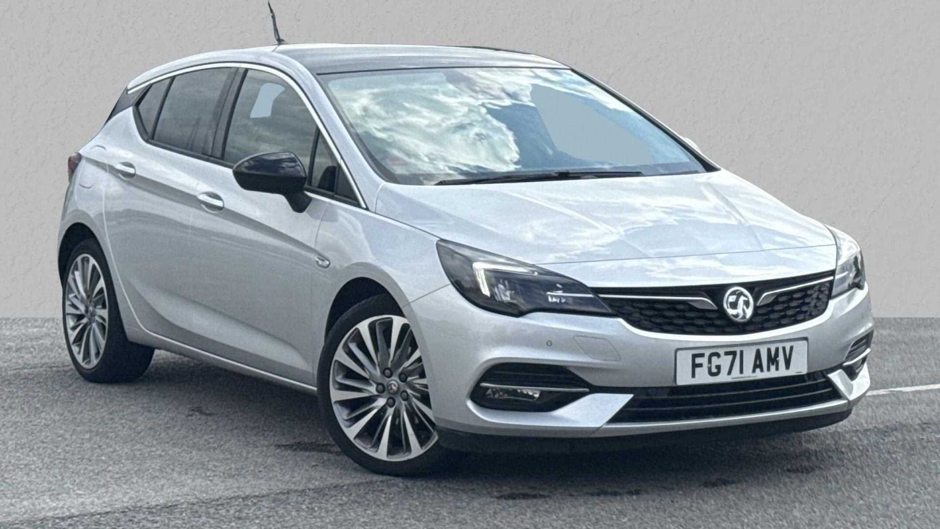 Main listing image - Vauxhall Astra