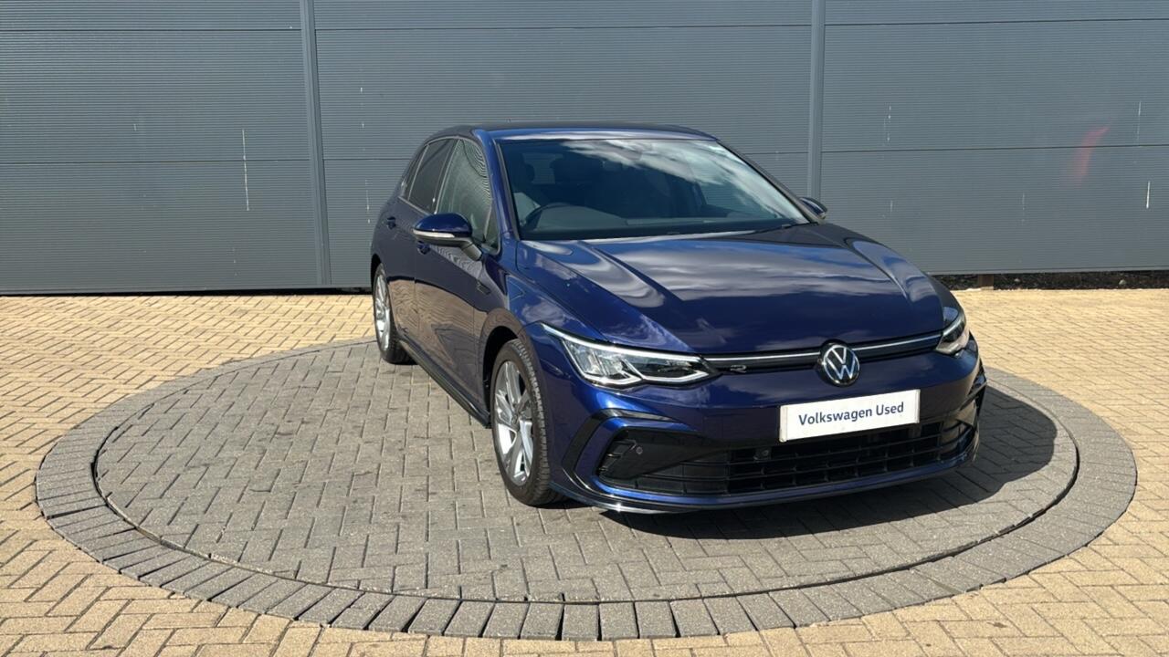 Main listing image - Volkswagen Golf