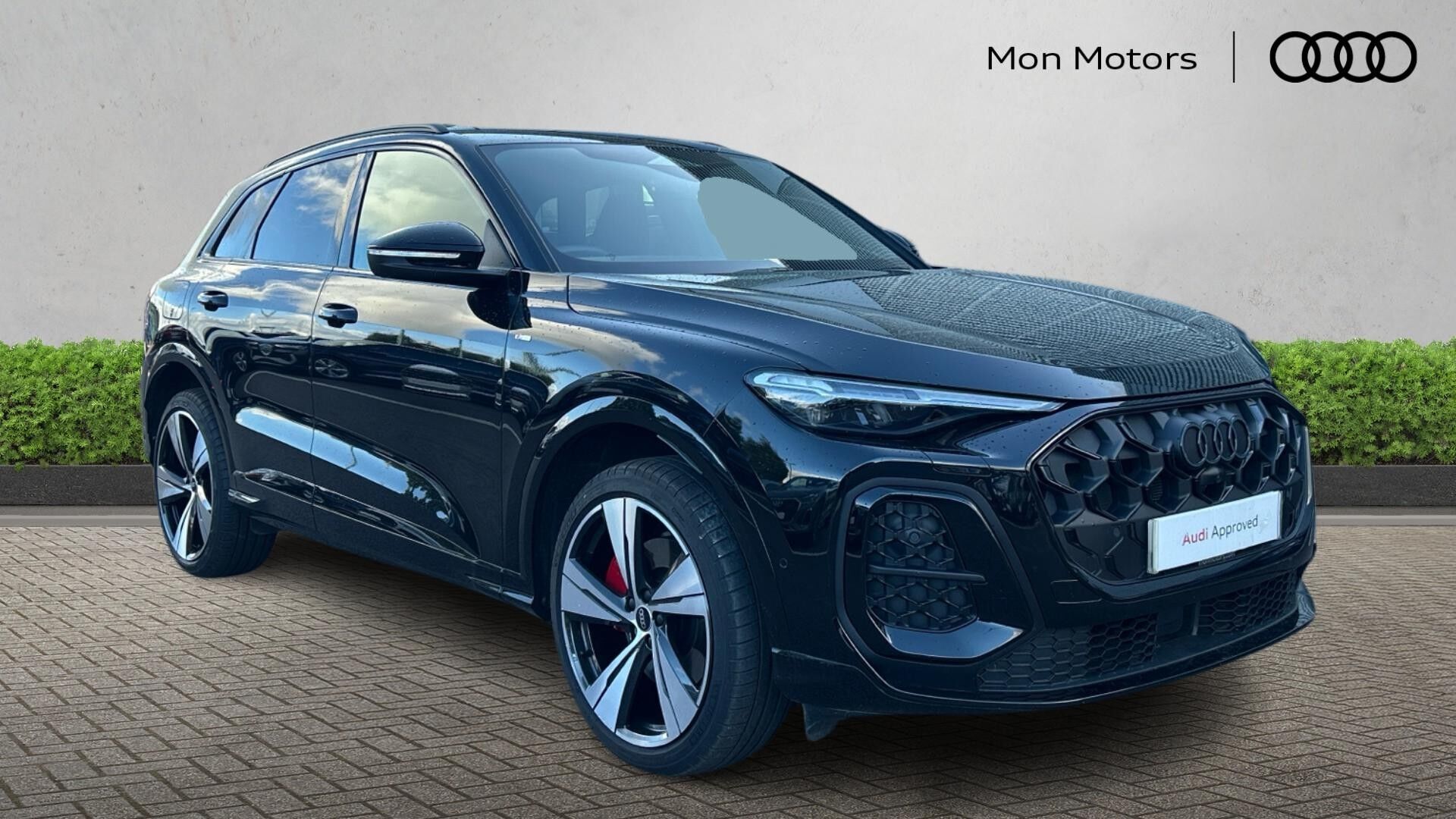 Main listing image - Audi Q5
