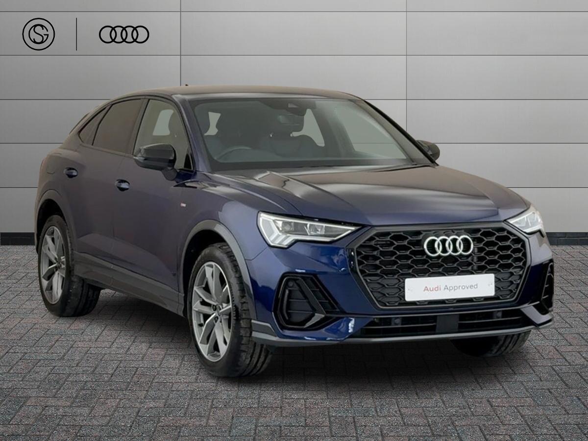 Main listing image - Audi Q3