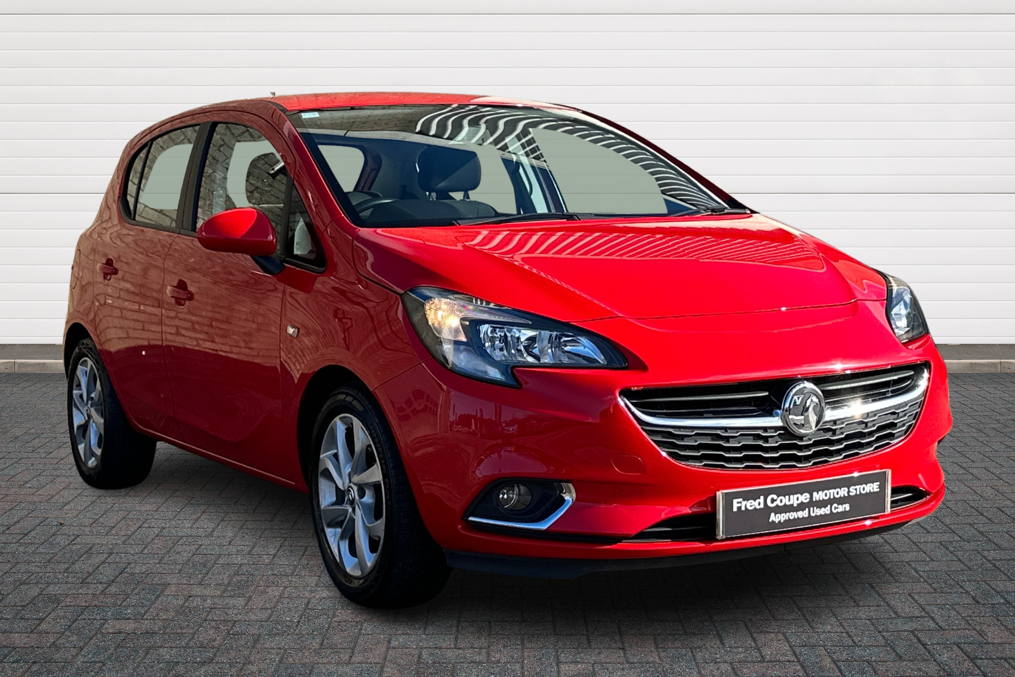 Main listing image - Vauxhall Corsa