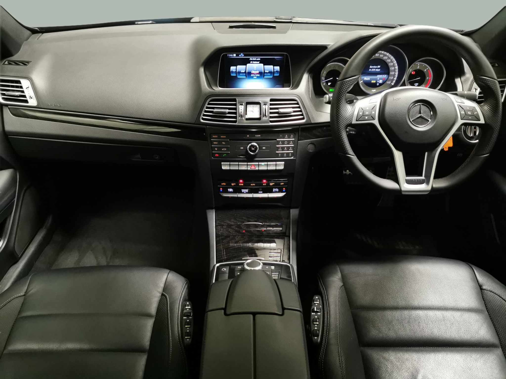Main listing image - Mercedes-Benz E-Class Coupe