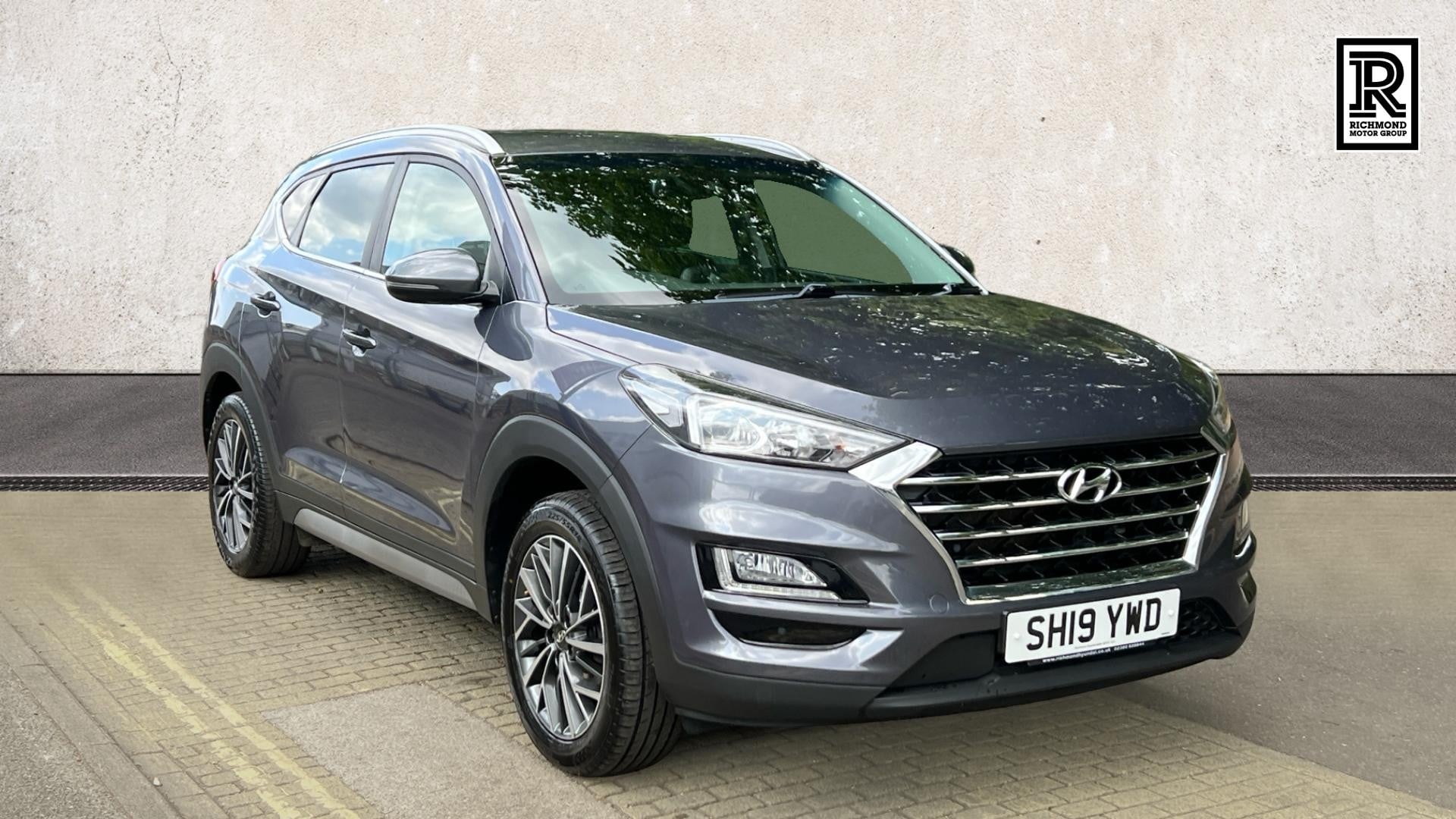 Main listing image - Hyundai Tucson