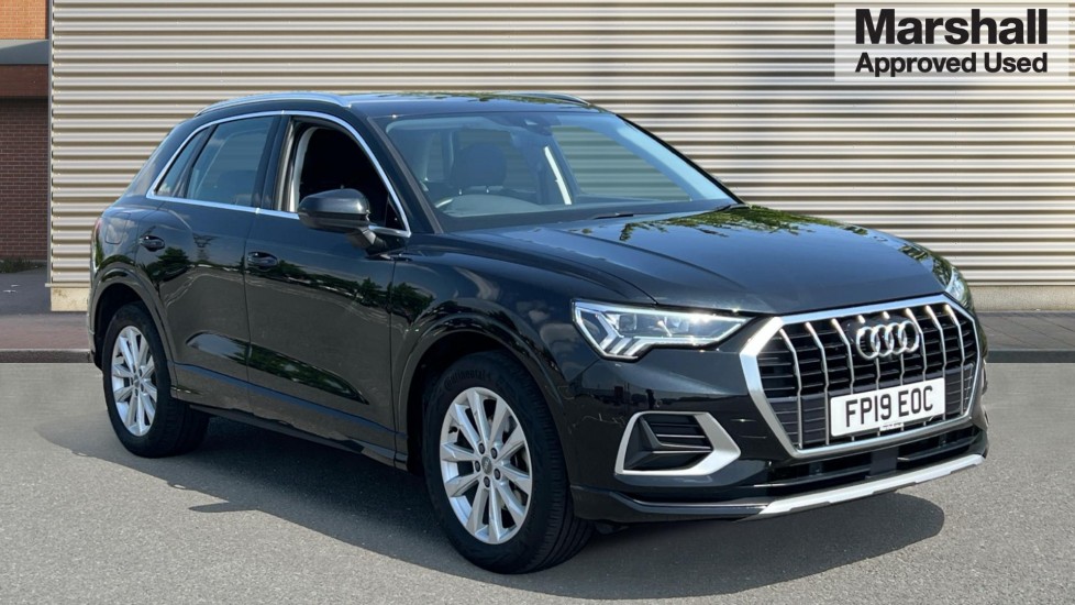 Main listing image - Audi Q3