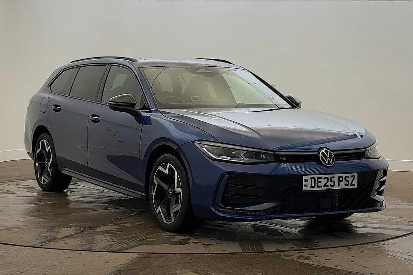 Main listing image - Volkswagen Passat Estate