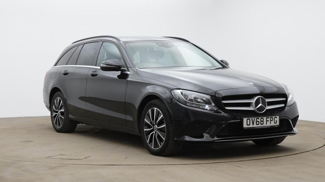 Main listing image - Mercedes-Benz C-Class Estate