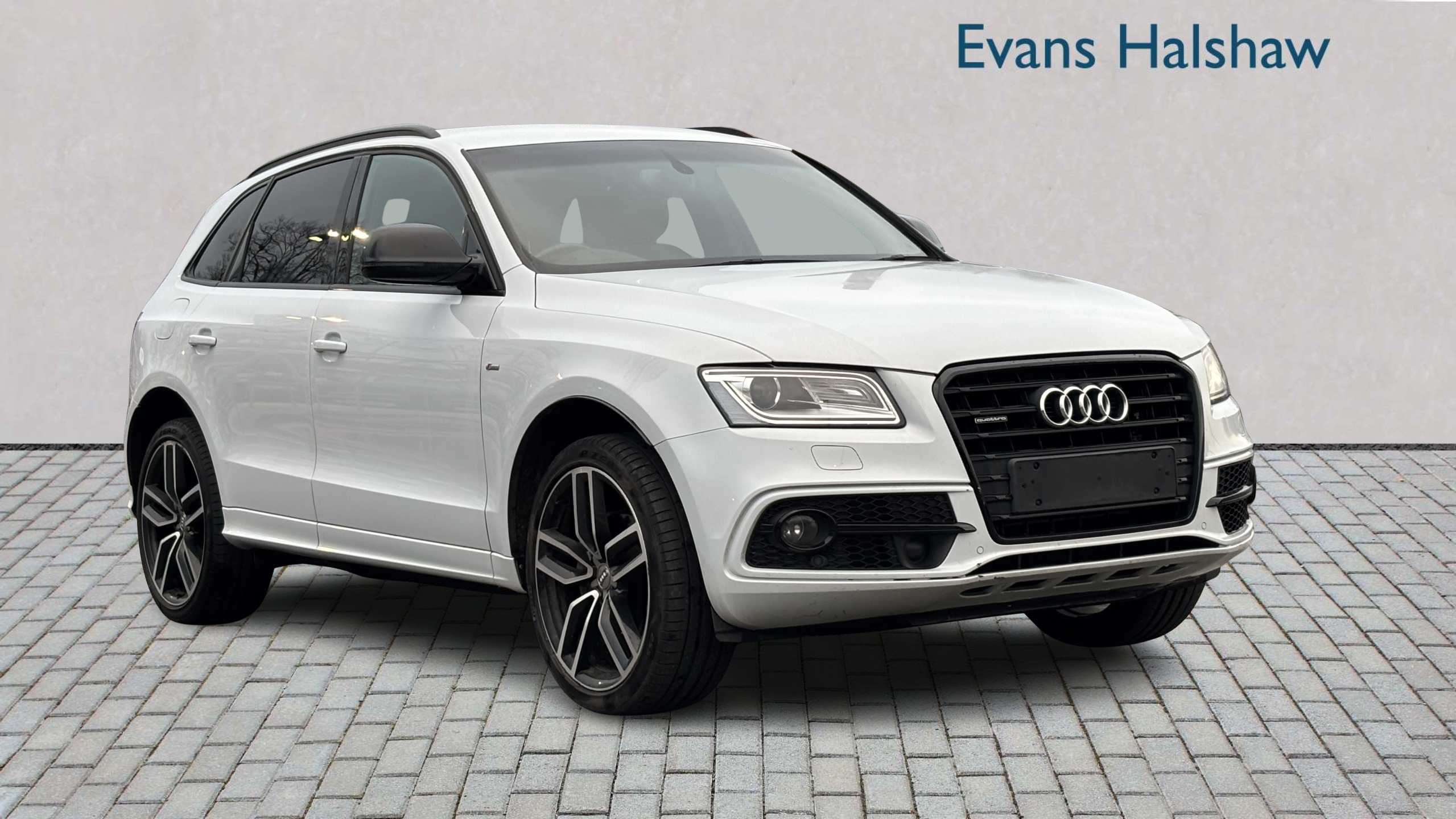 Main listing image - Audi Q5