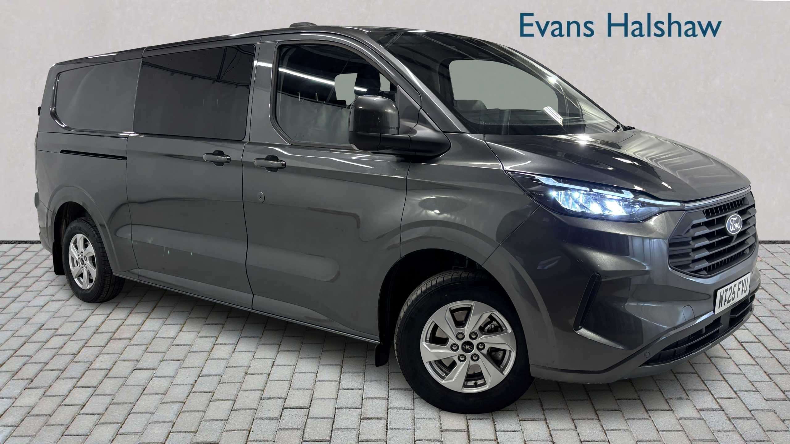 Main listing image - Ford Transit Custom