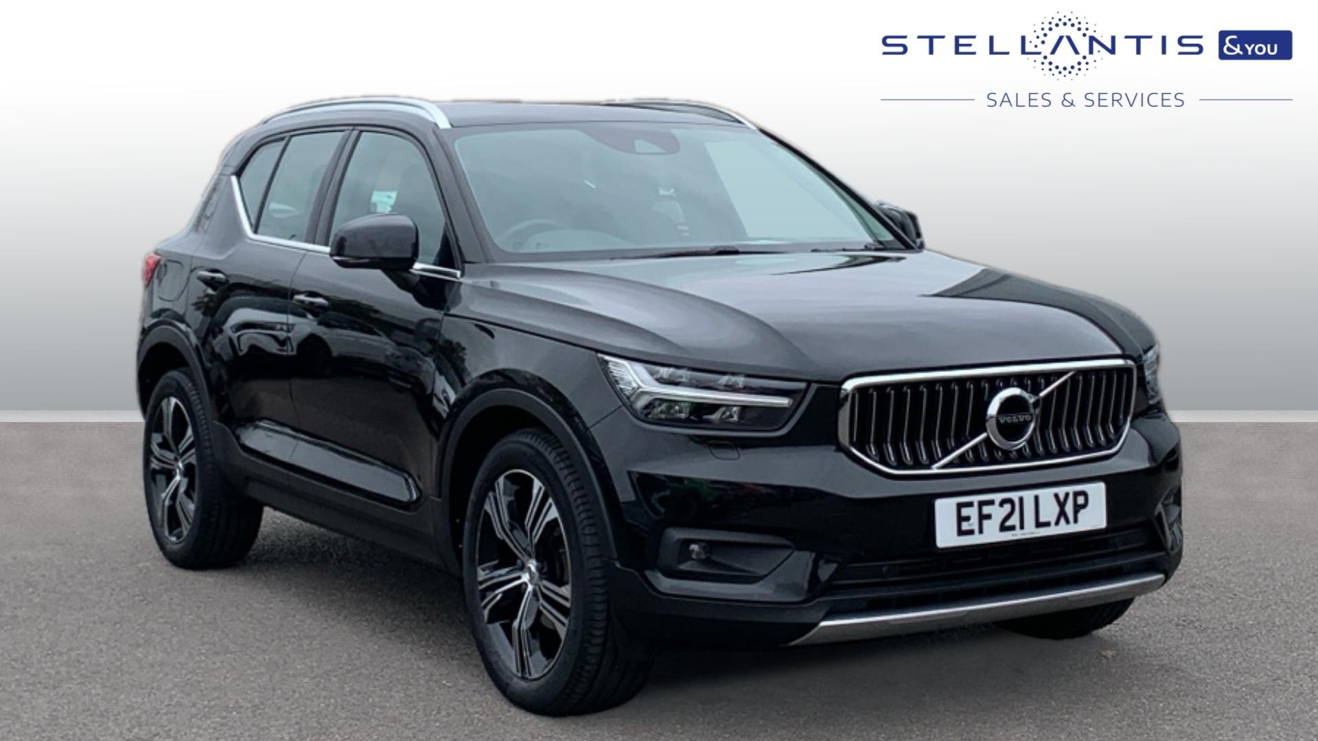 Main listing image - Volvo XC40