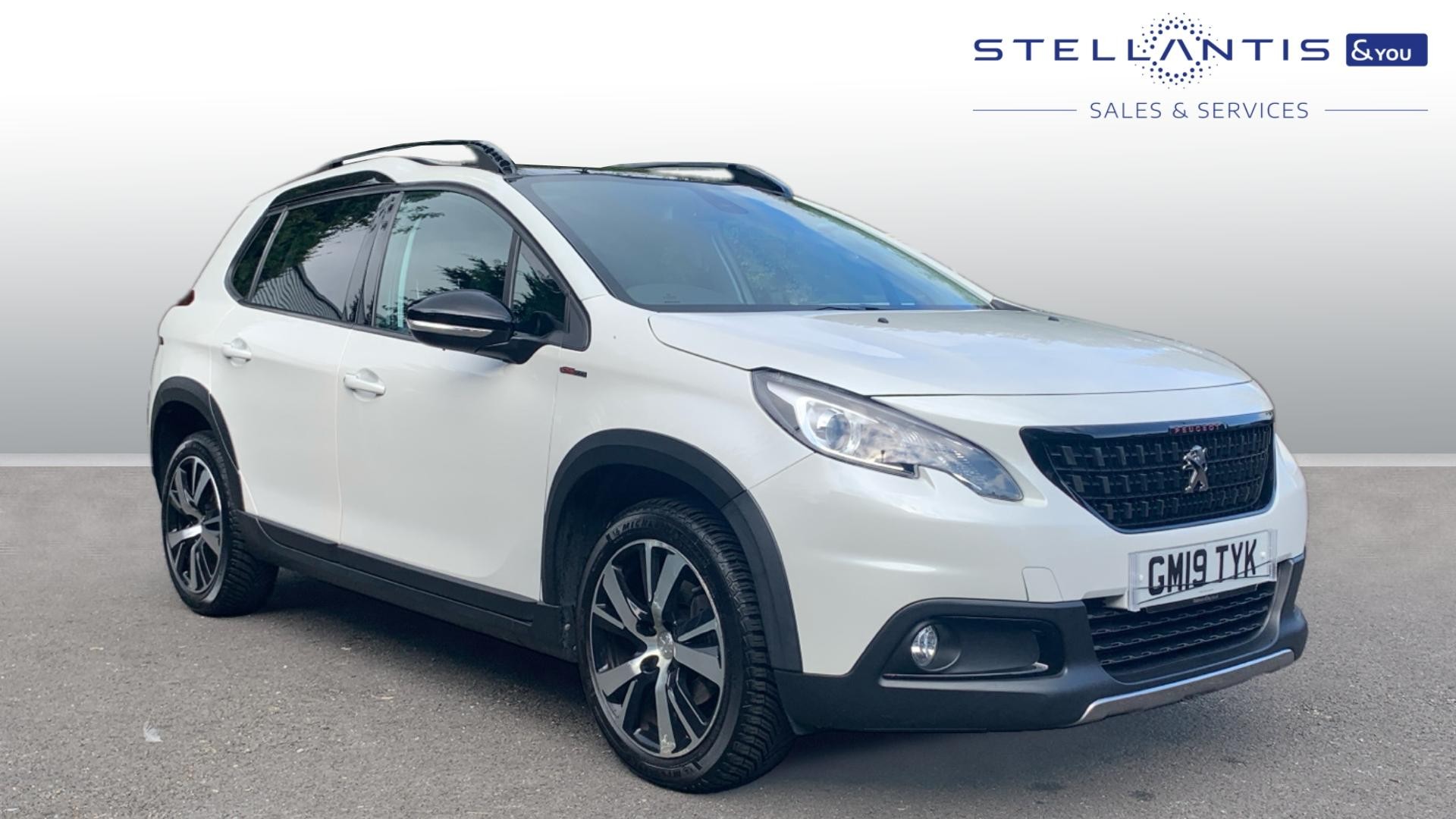 Main listing image - Peugeot 2008