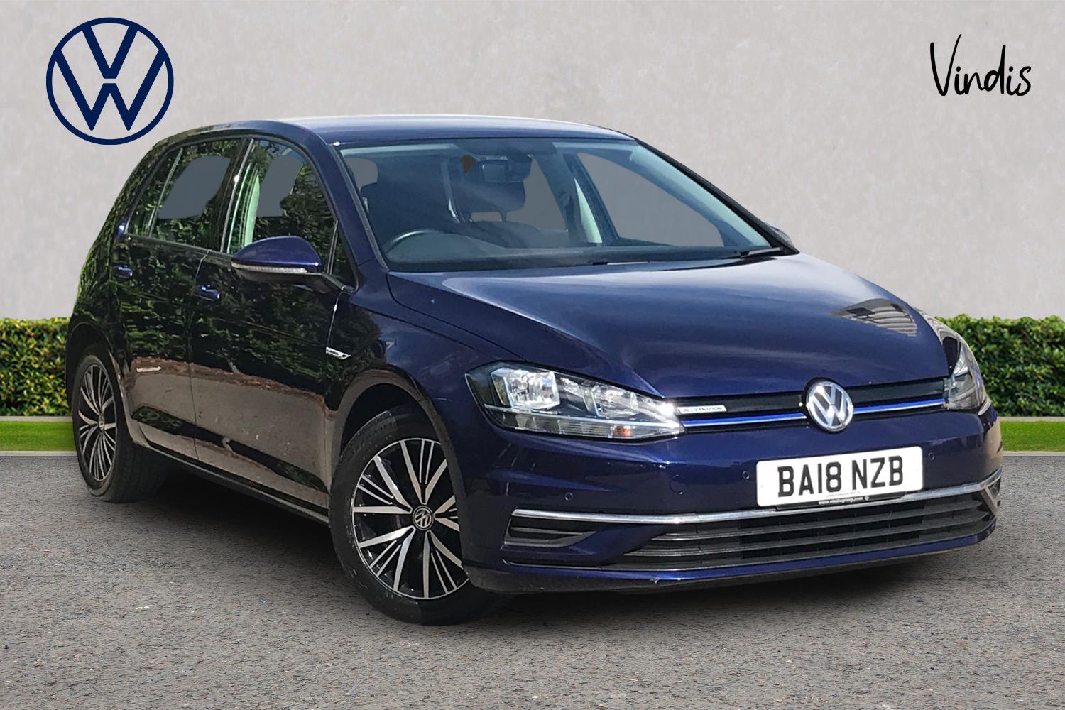 Main listing image - Volkswagen Golf