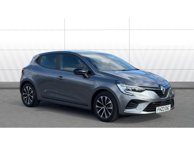 Main listing image - Renault Clio