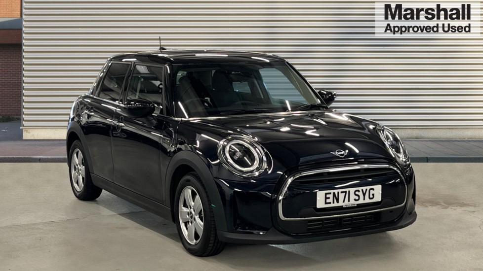 Main listing image - MINI Hatchback 5dr