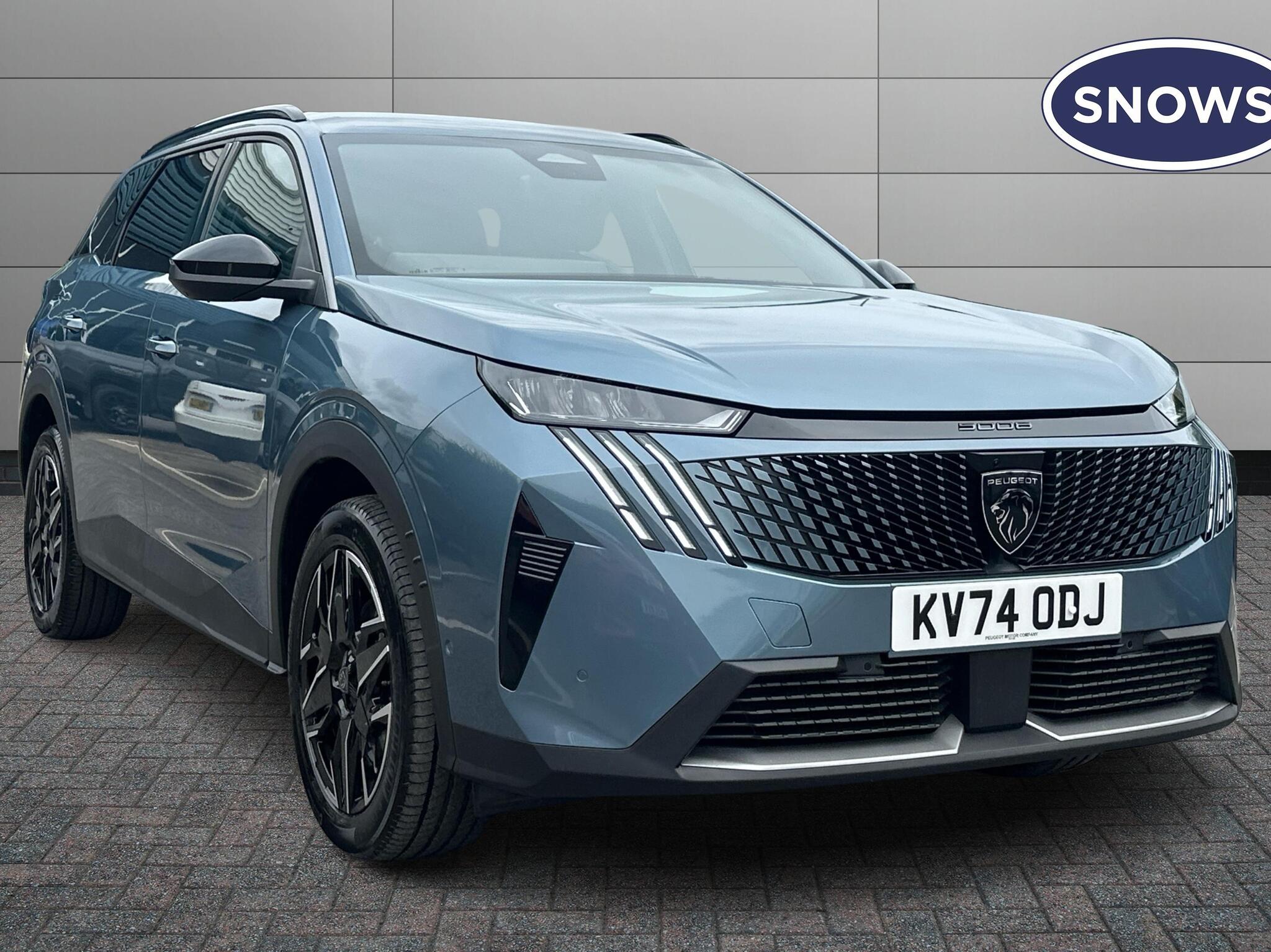 Main listing image - Peugeot 5008