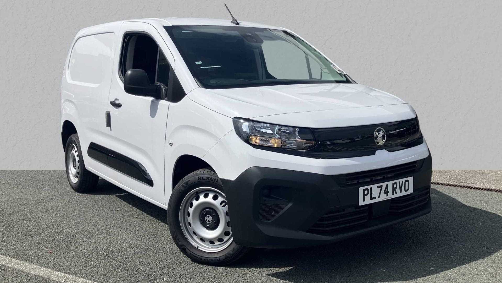 Main listing image - Vauxhall Combo Cargo