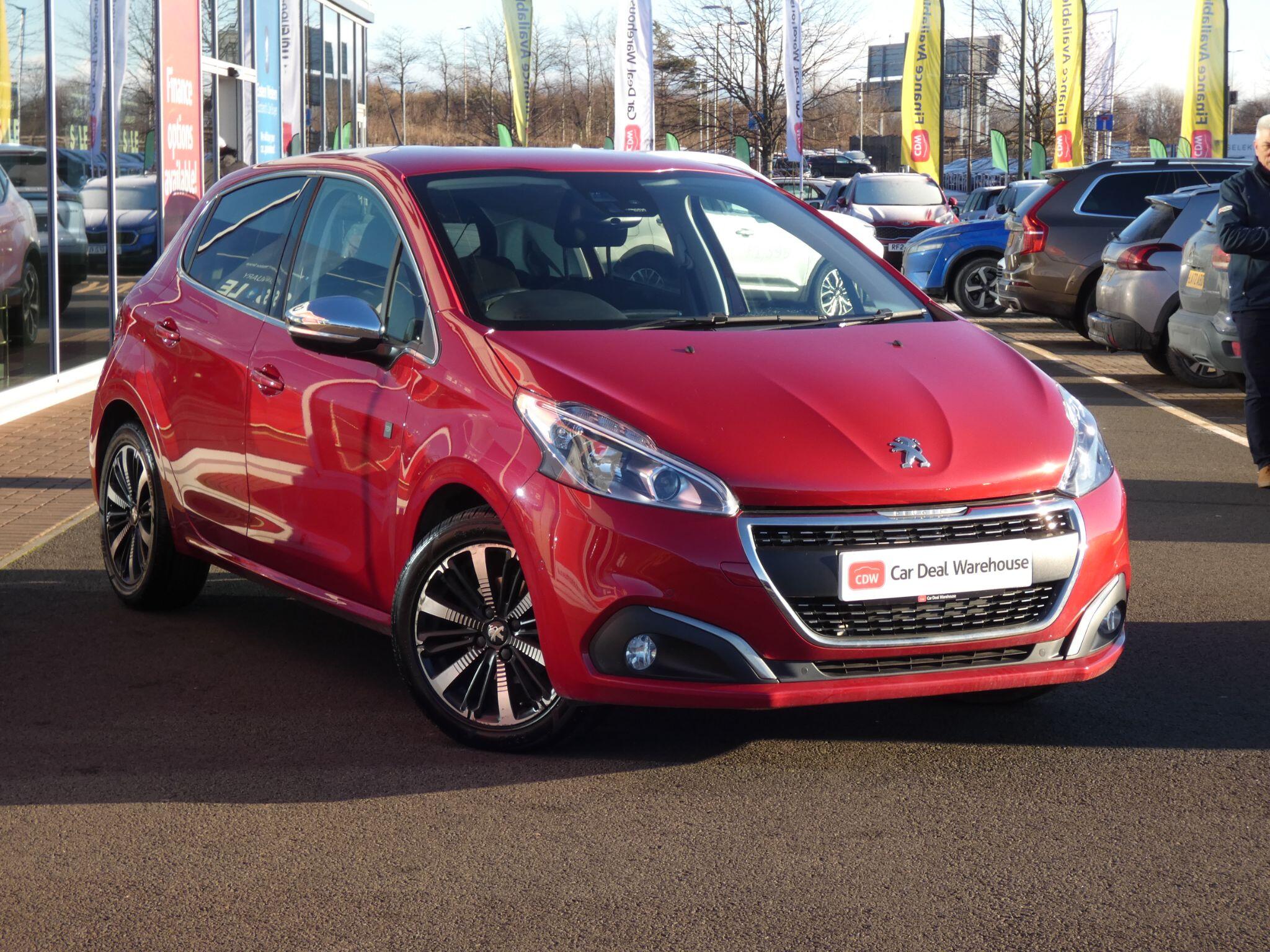 Main listing image - Peugeot 208