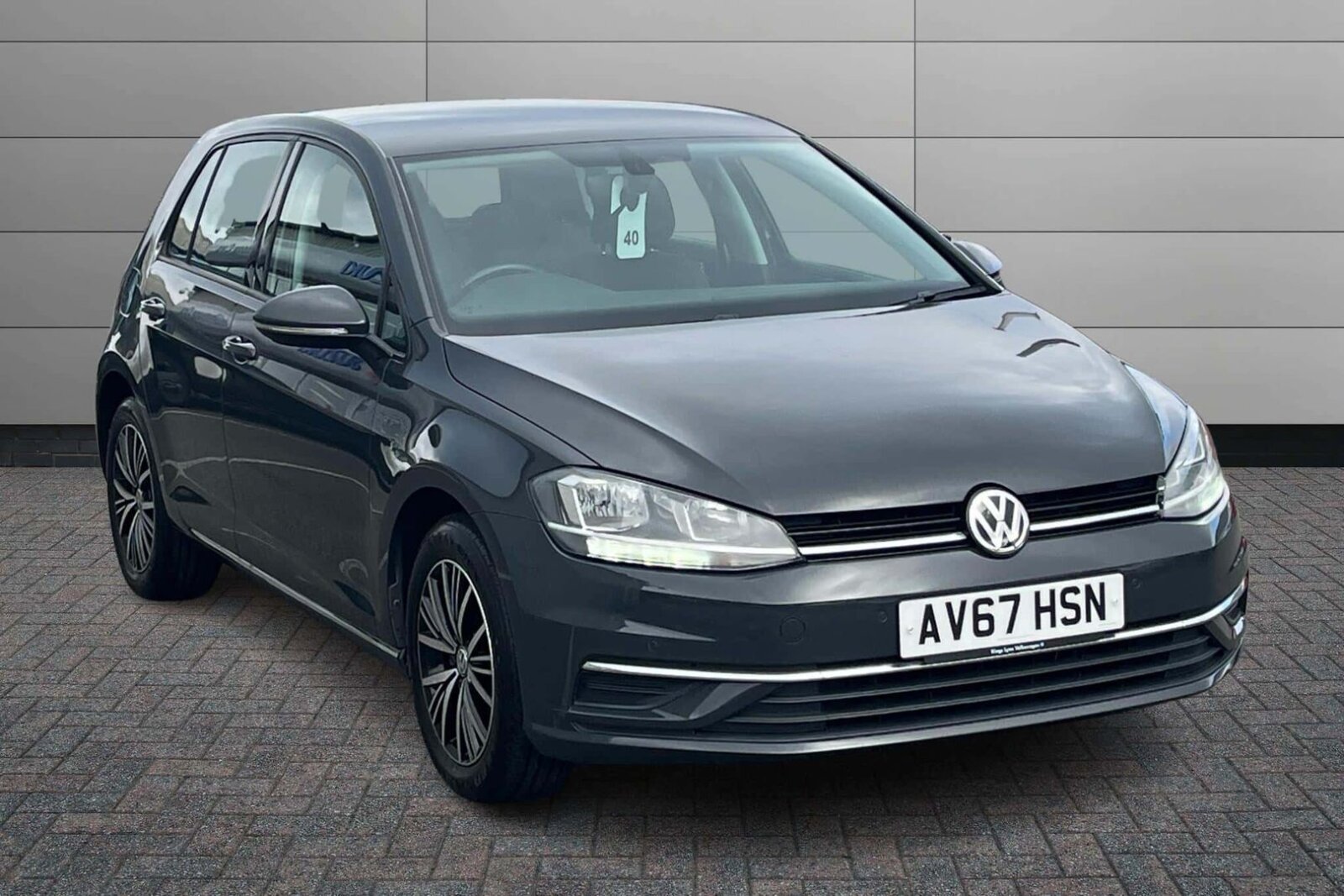Main listing image - Volkswagen Golf