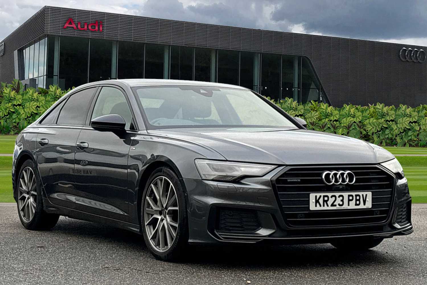 Main listing image - Audi A6