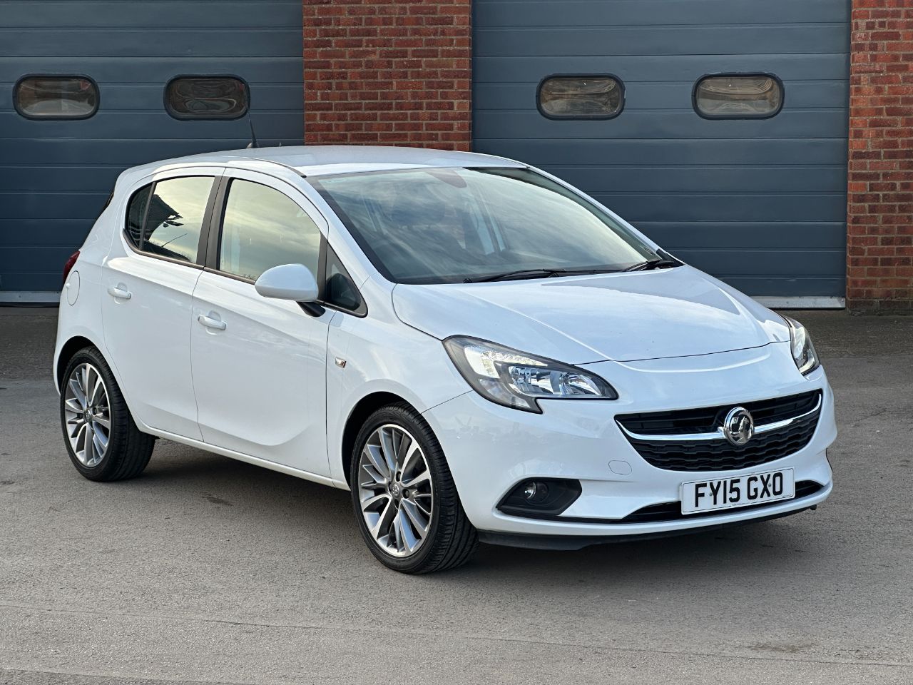 Main listing image - Vauxhall Corsa