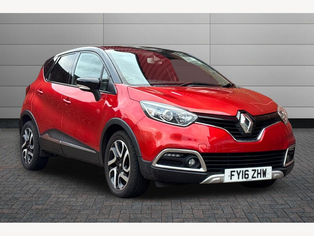 Main listing image - Renault Captur