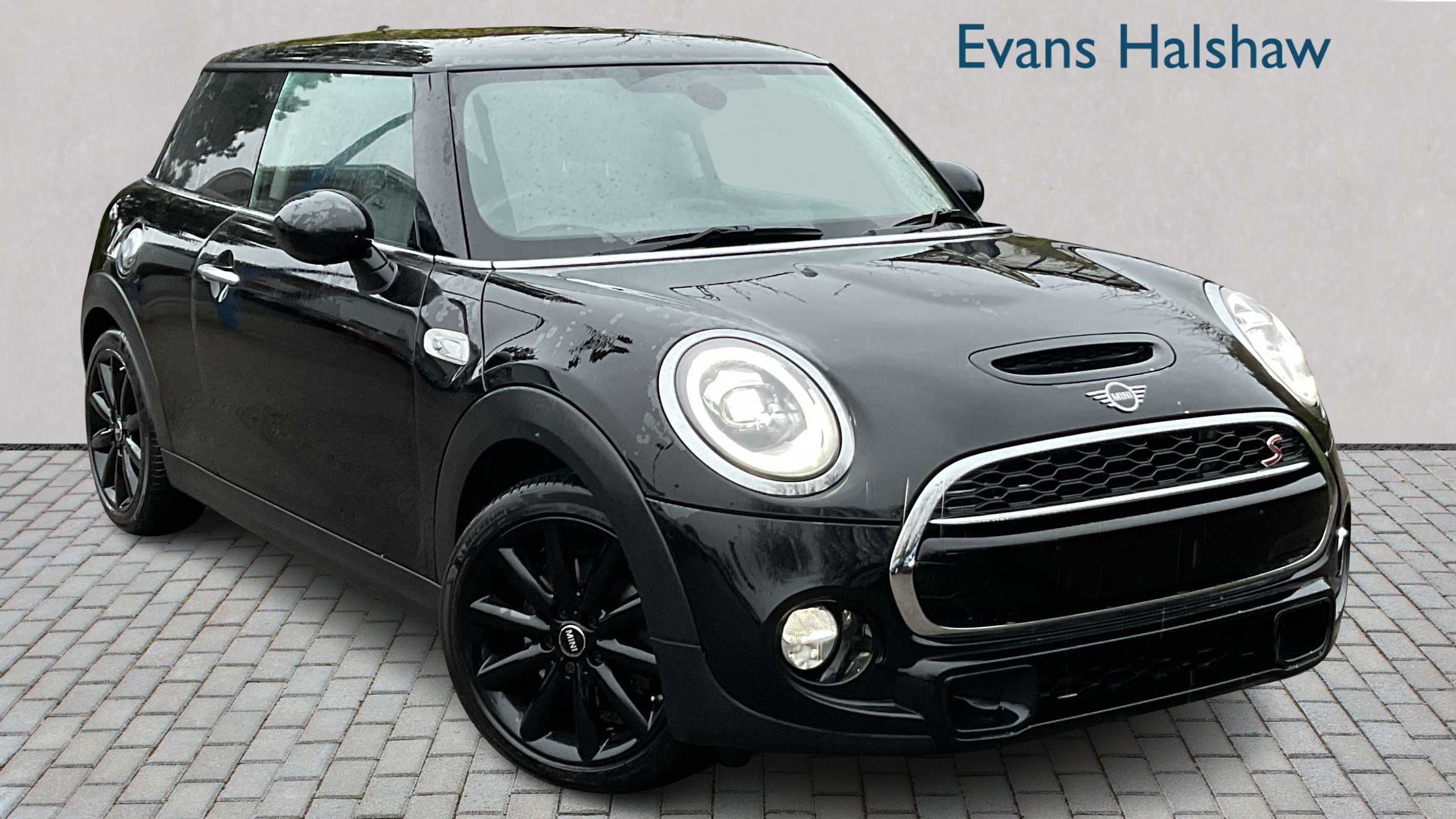 Main listing image - MINI Hatchback