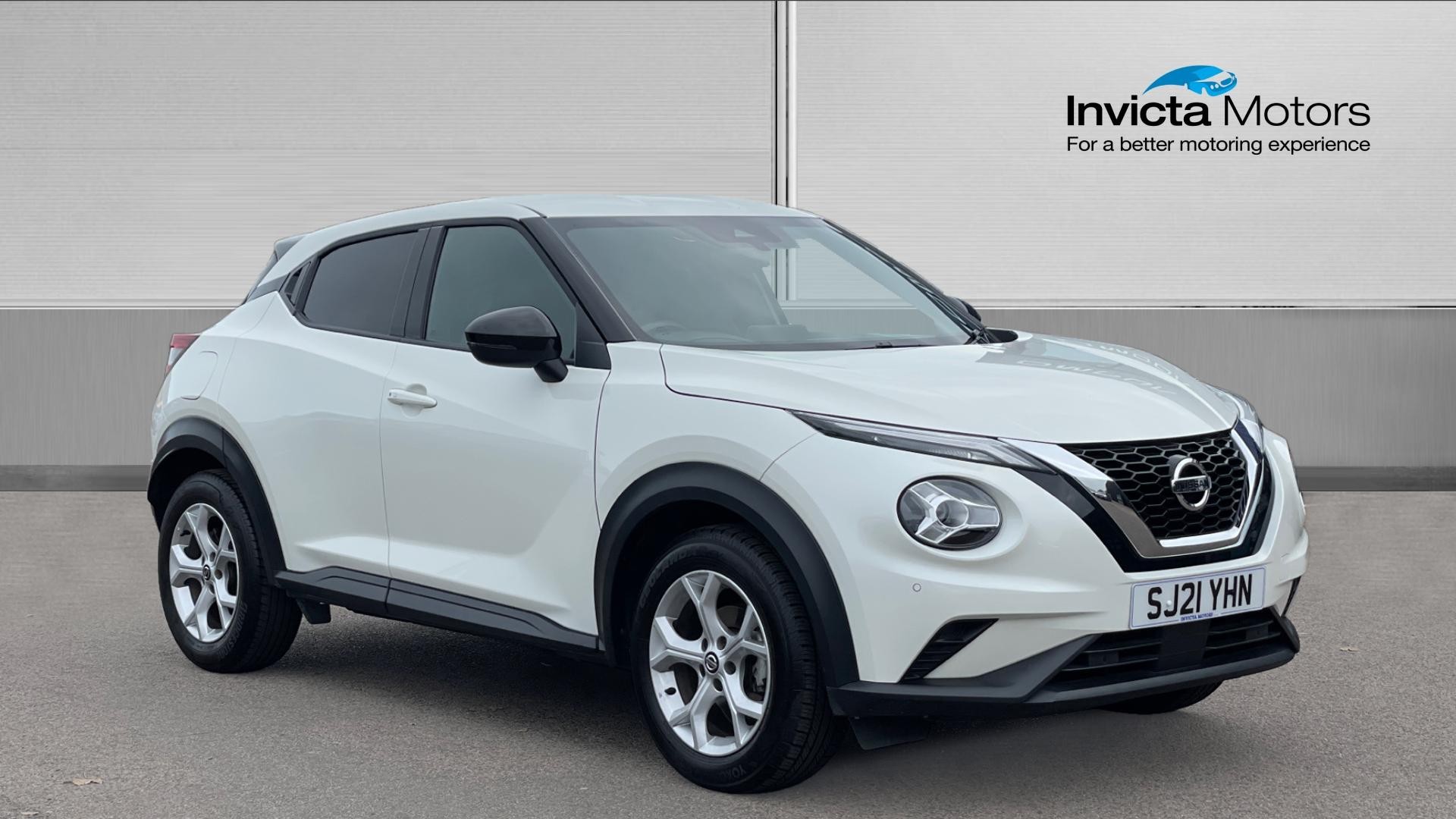 Main listing image - Nissan Juke