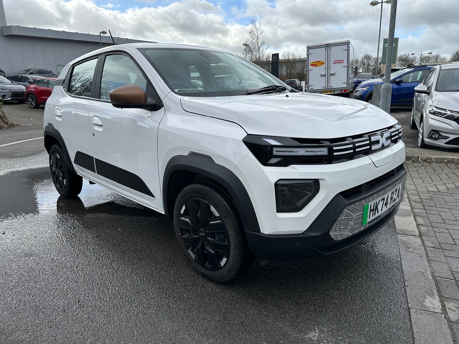 Main listing image - Dacia Spring