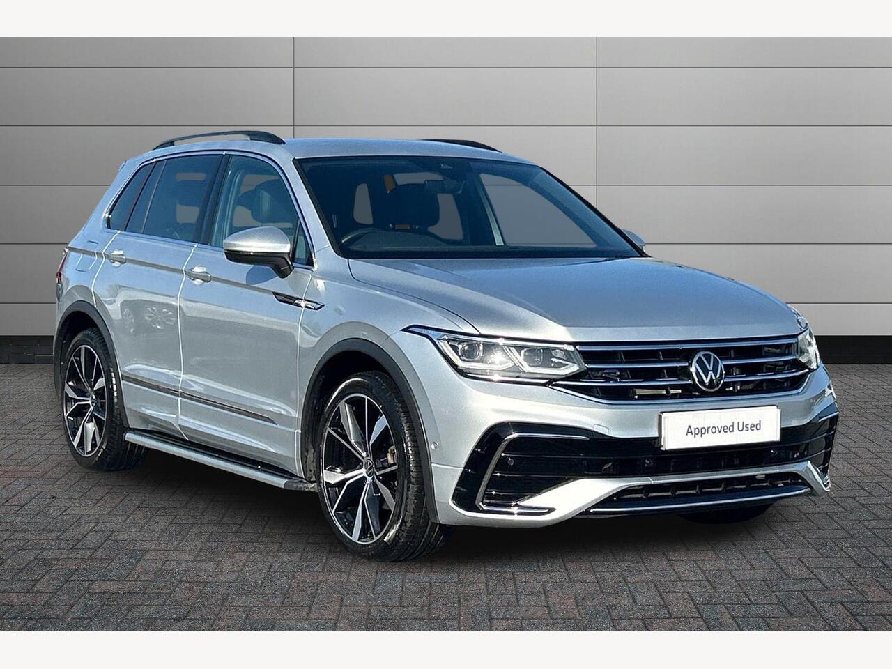 Main listing image - Volkswagen Tiguan