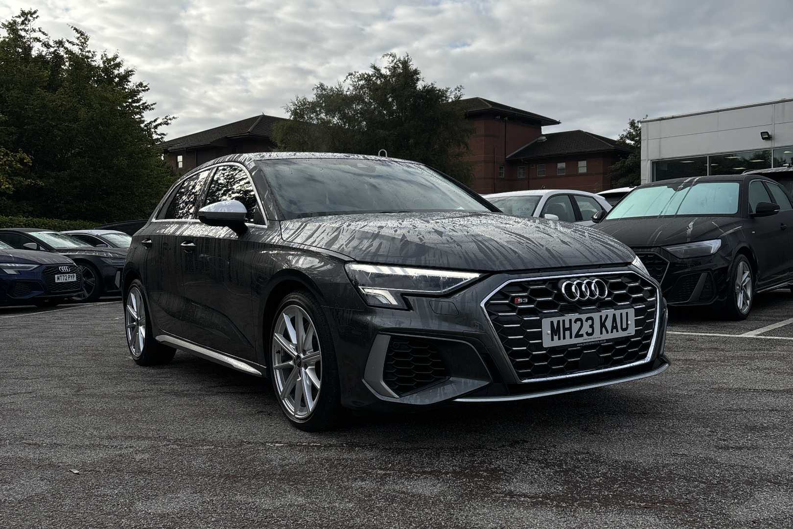 Main listing image - Audi S3