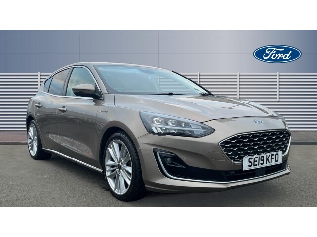 Main listing image - Ford Focus Vignale