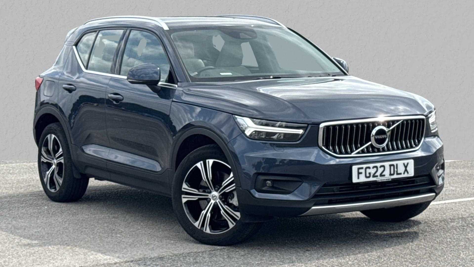 Main listing image - Volvo XC40 Recharge