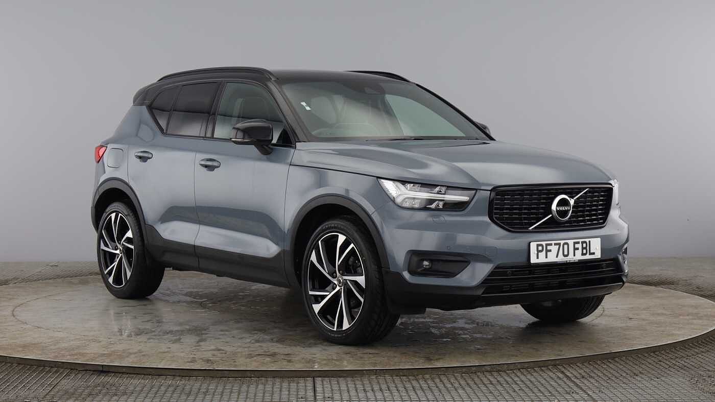 Main listing image - Volvo XC40