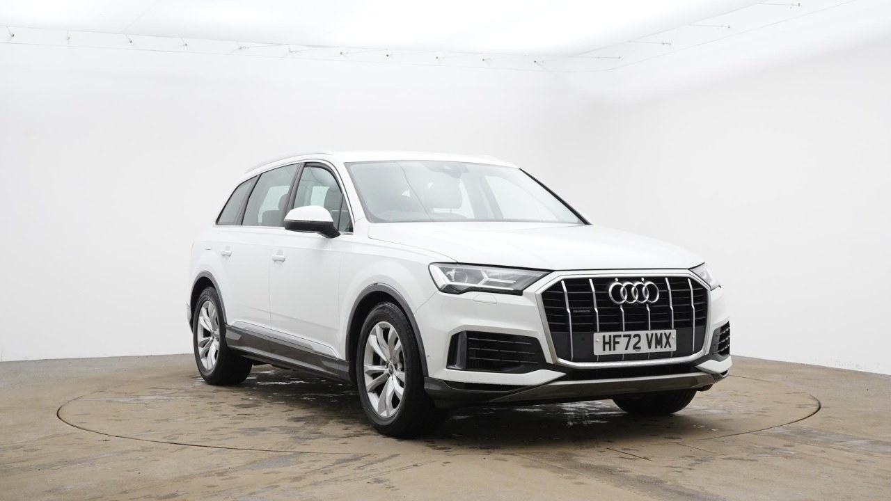 Main listing image - Audi Q7