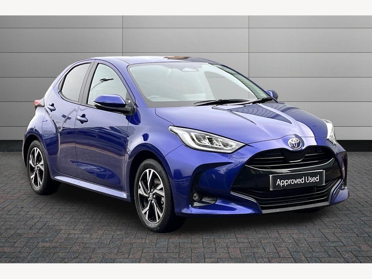 Main listing image - Toyota Yaris