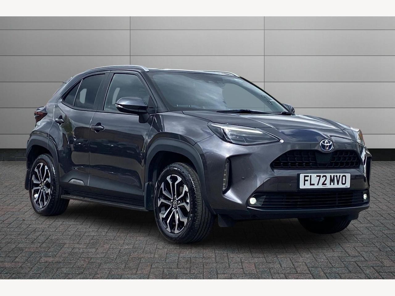 Main listing image - Toyota Yaris Cross