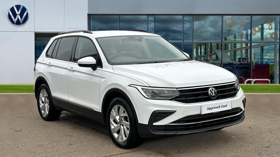 Main listing image - Volkswagen Tiguan