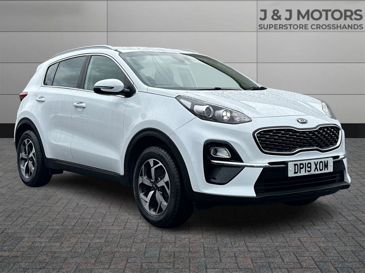 Main listing image - Kia Sportage