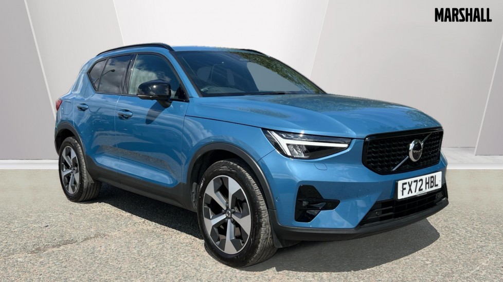 Main listing image - Volvo XC40