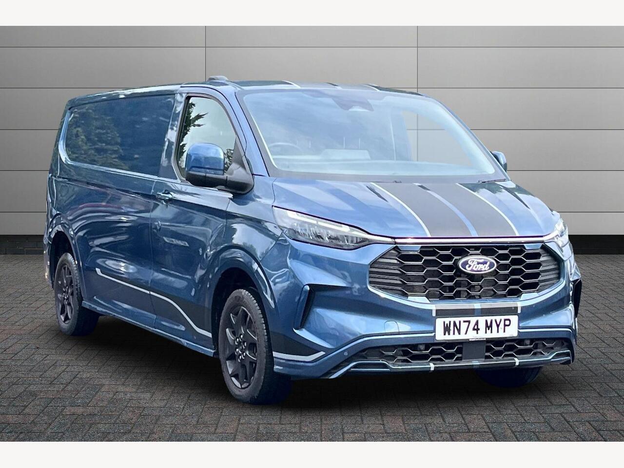 Main listing image - Ford Transit Custom