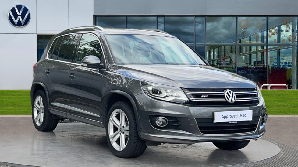 Main listing image - Volkswagen Tiguan